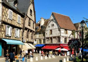 Campings Camping de Bourges : photos des chambres