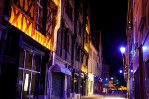 Campings Camping de Bourges : photos des chambres