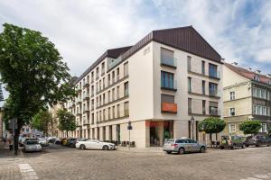 150m to the Old Market Square Apartment Dominikańska by Renters
