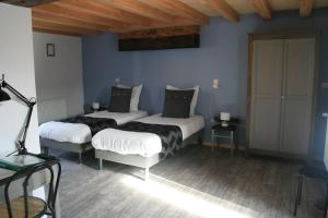 B&B / Chambres d'hotes LES GALAINES : photos des chambres