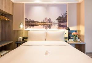 Atour Hotel Guilin North Railway Station
