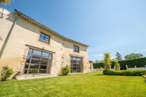 Maisons de vacances Le Mas du Batadou - Gite de charme en Provence : photos des chambres