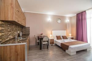 Sea Towers Lux 605