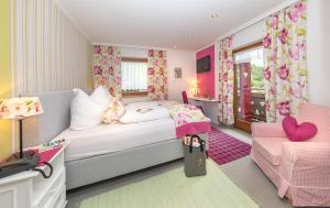 Classic Double Room with Balcony room in Boutique Hotel Martha