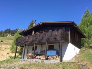 2 stern pension Chalet Baita Piancabella Aquila Schweiz