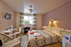 Hotels Logis Thermal : photos des chambres