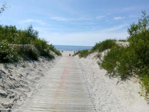 Promenade Central Apartment