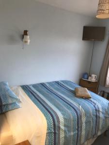 Single Room [no sea view] room in Carnside Guest House