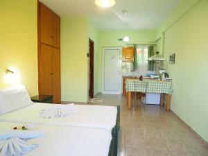 Elena Apartments Messinia Greece