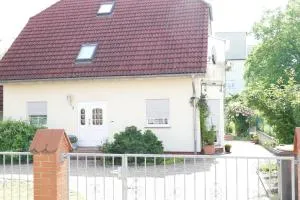 5 Gartenstraße - آنغرمونده