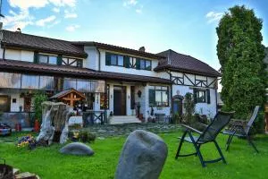 Pensiunea Curtea lui Toader - Monor Pensiunea Curtea lui Toader - Monor