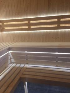 Apartament HALNICA Pod Skocznią - JACUZZI & Sauna, Parking