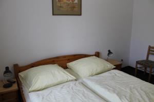 Triple Room room in Pension Locarno