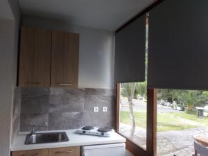 A. & C. Michailidi (Haris Mihailidis)