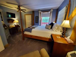 Standard Suite room in The Barn Inn Bed and Breakfast