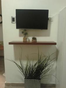 IDEAL Y UBICADISIMO A Mts de paseo ARISTIDES .