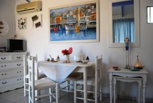 KILLINI COTTAGE STUDIO the small cyclades Ilia Greece