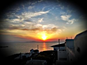 Fantastic View Kythnos suites & studios Kythnos Greece