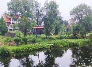 River Side Studio, 9mi from Palanga, With sauna