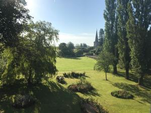 The Manor Farm Alderton