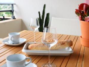 La Londe La Mer : appartement proche plages & vue superbe sur les îles dor