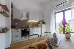 Apartment Lungera