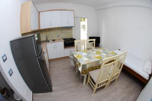 Rafails Apartment