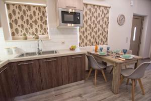 Pasiphae New Apartment sea & city