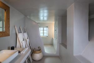 Nefeles Luxury Suites Santorini Greece