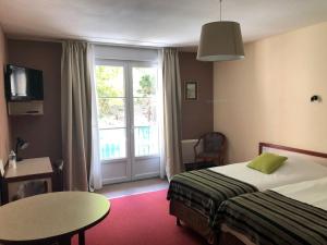 Hôtel et Studios dOrfeuil