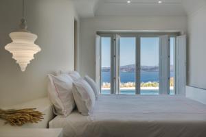 Arota Exclusive Villas Santorini Greece