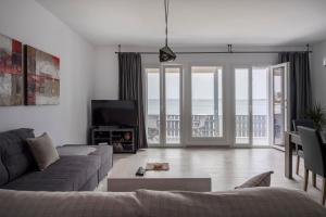 Parikias Seaside House