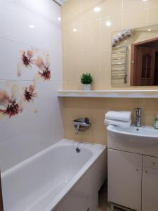 Stryiska. Two bedrooms.Arena-Lviv.Achan. Bus station