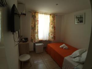 Riva Rooms