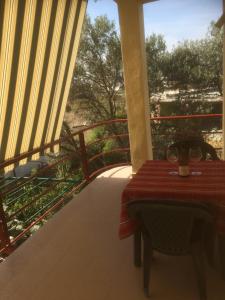 H and H Guesthouse