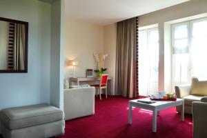 Hotels Hotel du Parc : Suite 4 Personnes