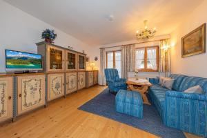 One-Bedroom Apartment room in Almroeserl
