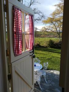 Campings The English shepherds hut @ Les Aulnaies : photos des chambres