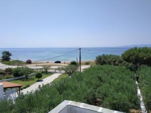 Beachfront Eva's House Kavala Greece