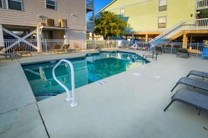 Spinnaker Pointe 2A Duplex