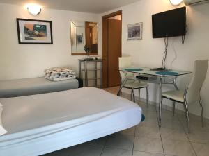 Apartment house Berry