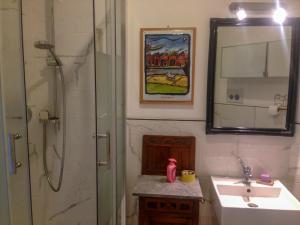 LUMINOSA VISTA PIRAMIDE