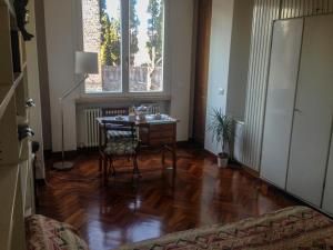 LUMINOSA VISTA PIRAMIDE