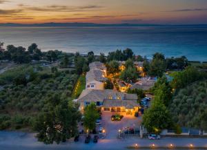 Lesse Hotel Halkidiki Greece