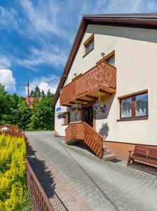 Apartament i Pokoje Gościnne u Lusi
