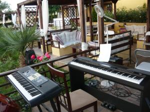 Victory Apartments Hotel