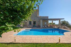 Three-Bedroom Villa - SPARTA room in Trochalo Villas