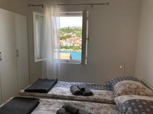 Sea View Cozy Apartment with parking, Close to the beach!