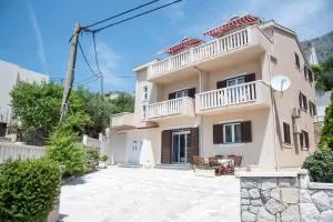 Apartments Niko - Lokva Rogoznica