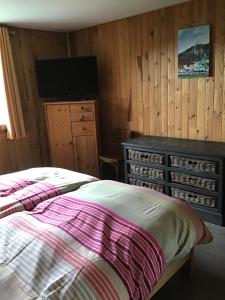 Hotels HOTEL RESTAURANT LA FOURMI : photos des chambres